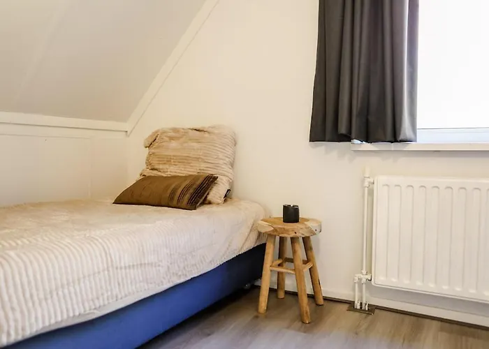 Dom wakacyjny Comfortable Family With Sauna - Vp101 *